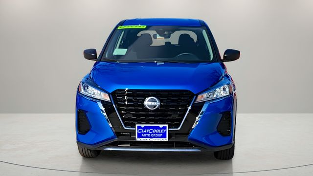 2025 Nissan Kicks Play