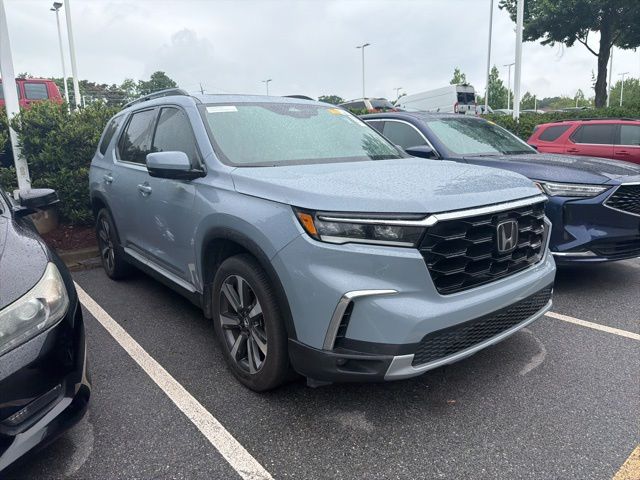used 2024 Honda Pilot car, priced at $39,999