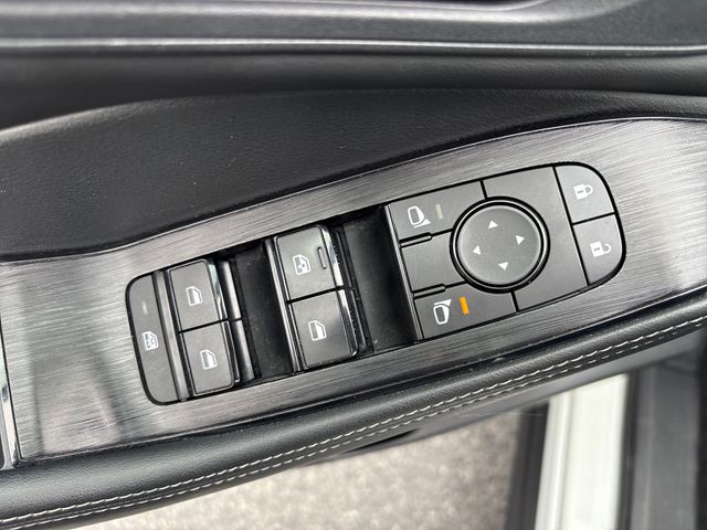used 2023 Nissan Rogue car