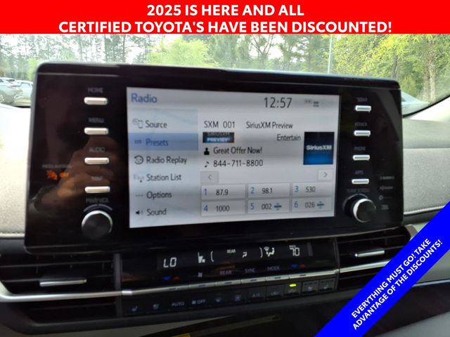 2024 Toyota Sienna Limited photo