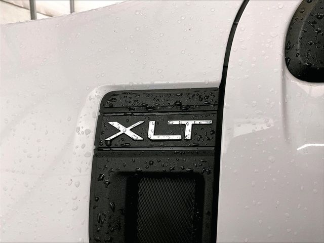2023 Ford Maverick XLT White at Grove City Ford