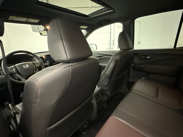 Certified Used 2023 Black Honda Black Edition image 21
