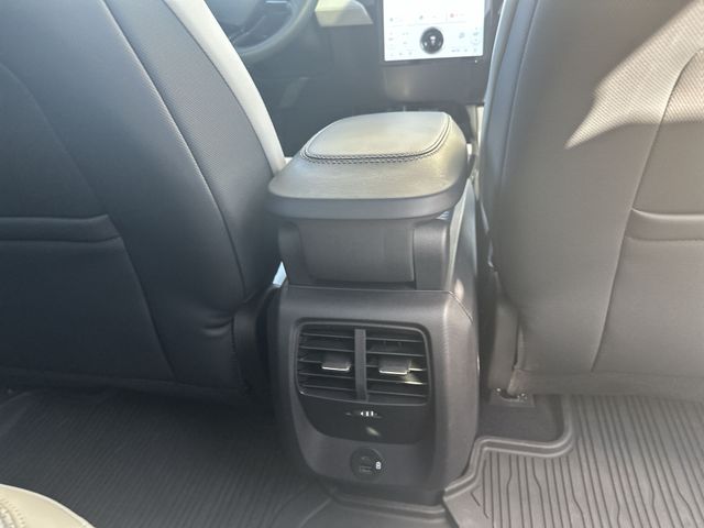 Used 2023 White Ford Premium image 24