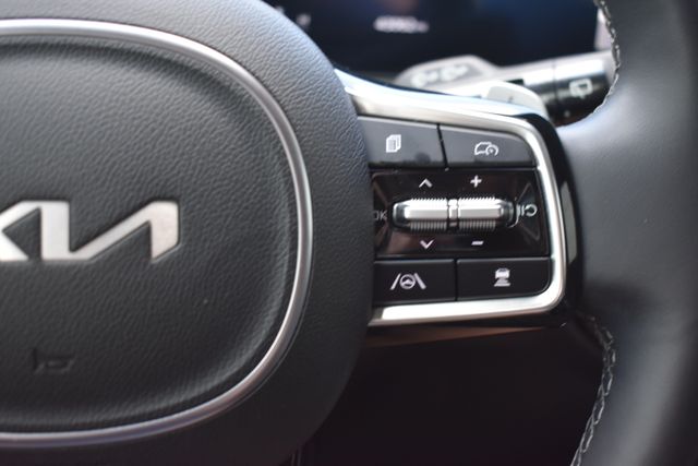 Used 2024 Kia Sorento SUV