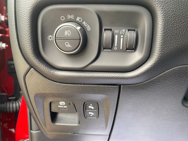 2026 Ram 1500 Big Horn/Lone Star - Molten Red exterior view 14