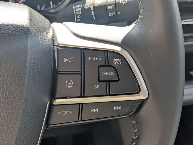 2025 Toyota Highlander XLE Beige at Davis Toyota of Orangeburg
