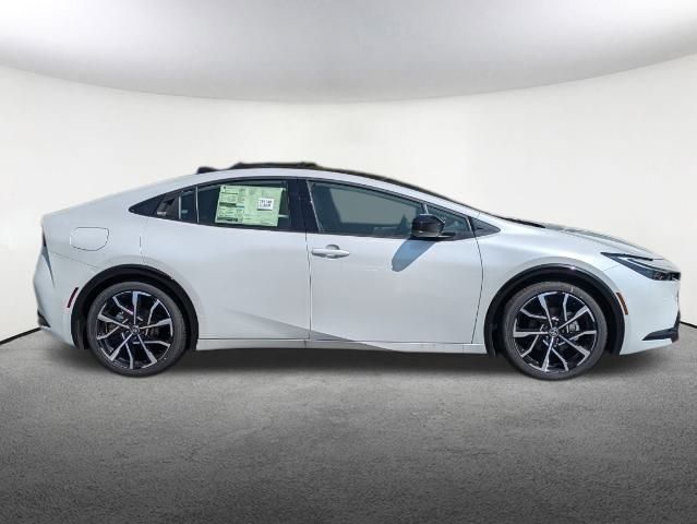 2024 Toyota Prius Prime XSE 2