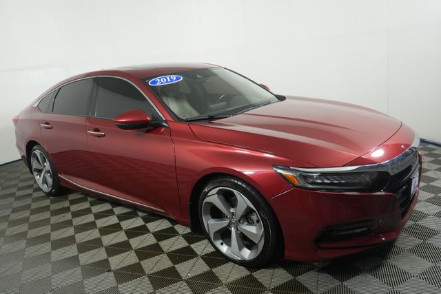 2019 Honda Accord Touring 2.0T