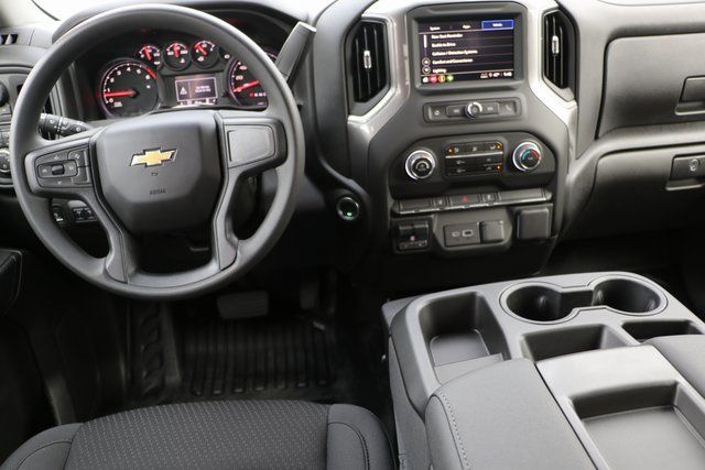 2024 Chevrolet Silverado 2500HD Work Truck 3