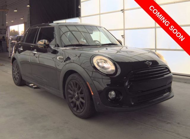 Midnight Black Metallic 2018 MINI Cooper 4-Door Hatchback FWD Hatchback Front-Wheel Drive 6-Speed Automatic