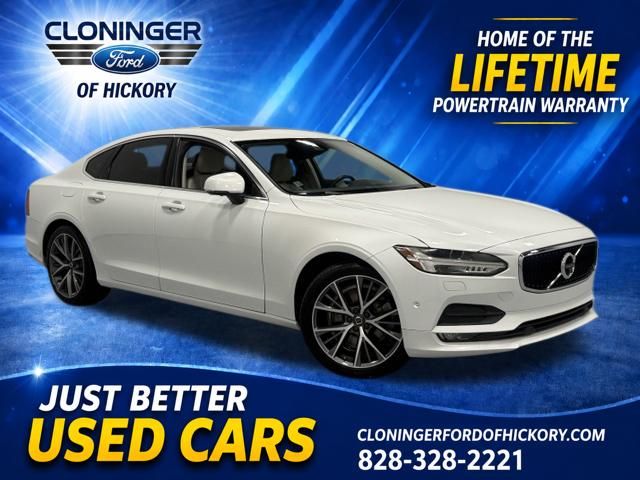 Crystal White Pearl 2017 Volvo S90 Sedan All-Wheel Drive Automatic