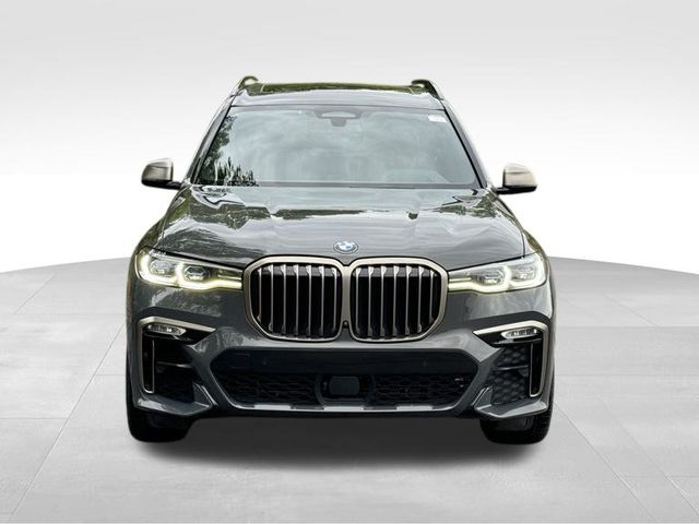 2022 BMW X7 M50i 8