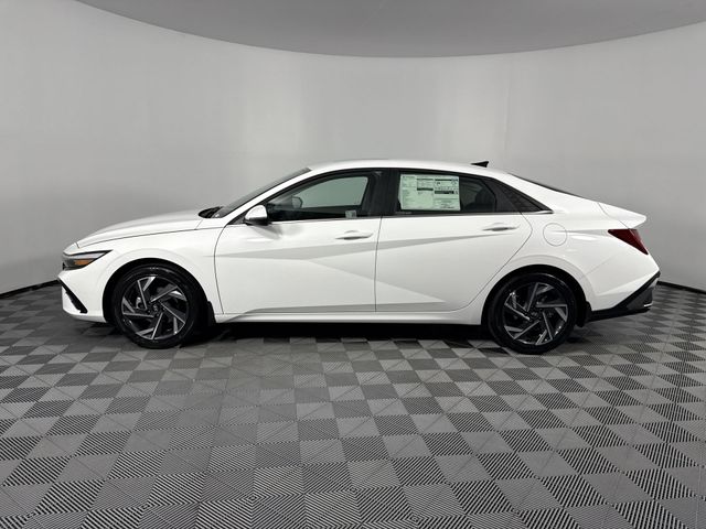 New 2025 Hyundai Elantra For Sale in Indianapolis, IN