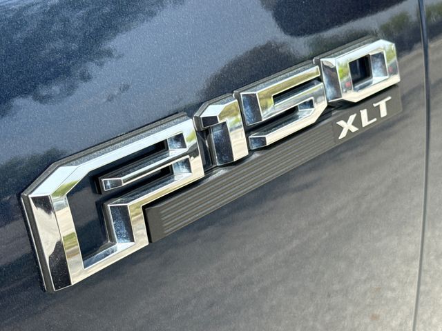 Used 2020 Blue Ford XLT image 6