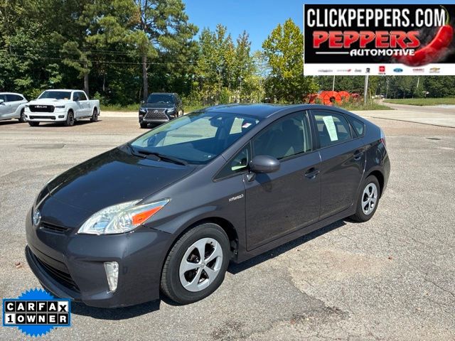 Winter Gray Metallic 2015 Toyota Prius Hatchback Front-Wheel Drive Continuously Variable Transmission
