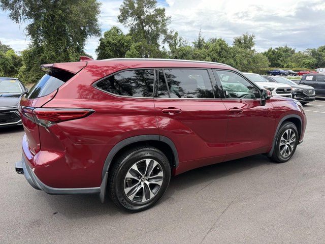 Used 2020 Toyota Highlander SUV