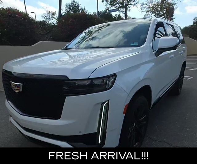 Crystal White Tricoat 2022 Cadillac Escalade Sport Platinum 4WD SUV / Crossover Four-Wheel Drive Automatic