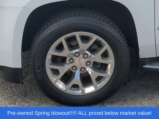 Used 2018 White GMC SLT image 18