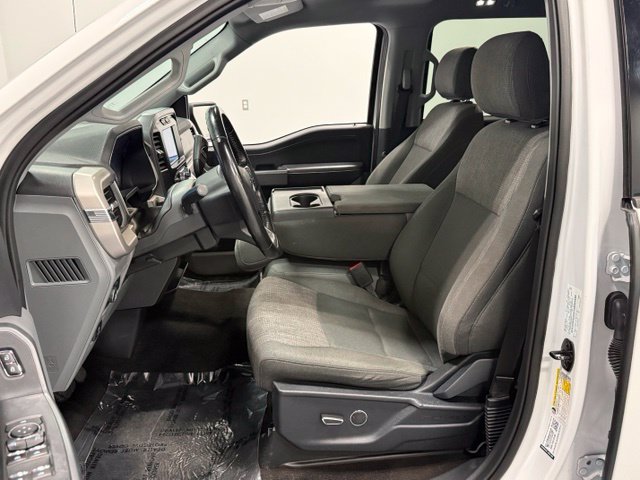 Used 2021 White Ford XLT image 11