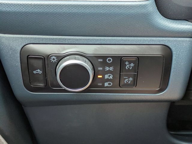 New 2026 Azure Gray Metallic Tri-Coat Ford XLT image 16