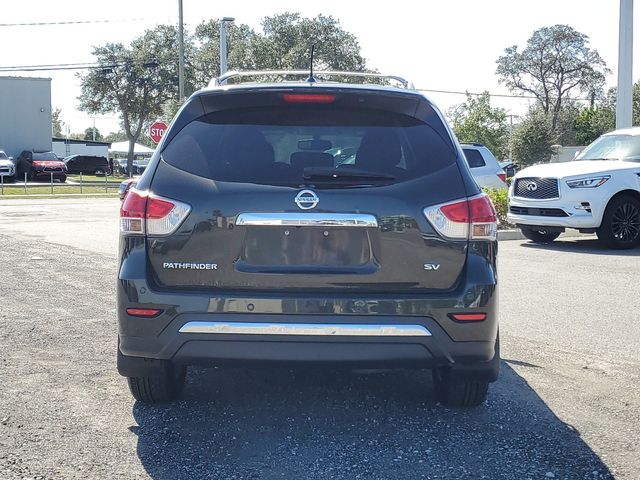 2015 Nissan Pathfinder SV 6