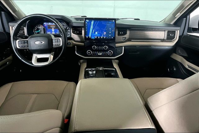 2024 Ford Expedition Limited photo
