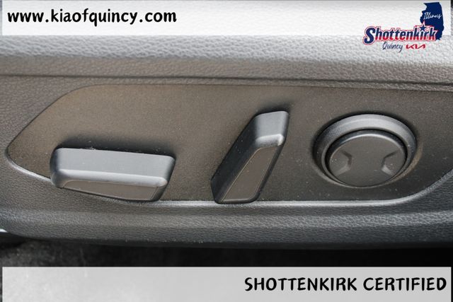 Used 2023 Kia Sportage Hybrid SUV
