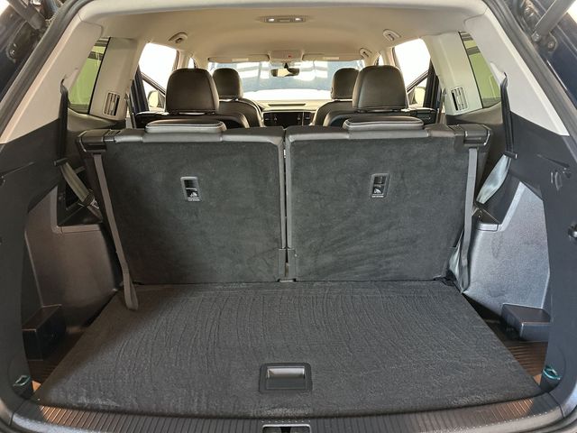 2023 Volkswagen Atlas 2.0T SE w/Technology Blue at Subaru and VW of Moon Township