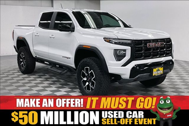 Summit White 2024 GMC Canyon Pickup Truck Four-Wheel Drive 8-Speed Automatic