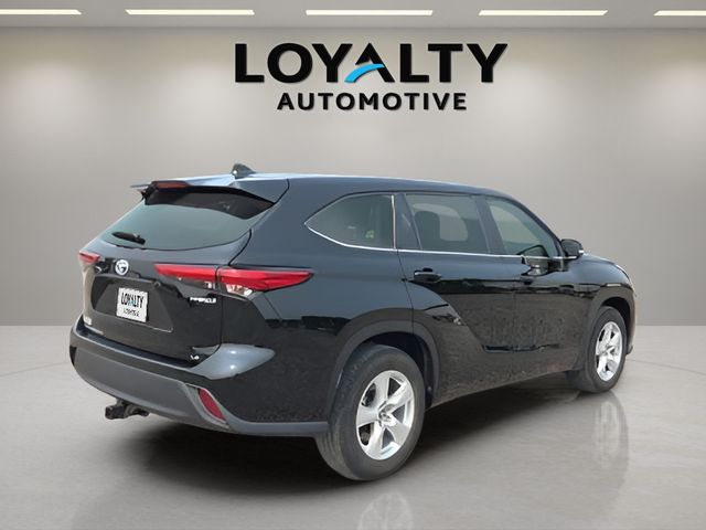 Used 2023 Toyota Highlander Hybrid SUV