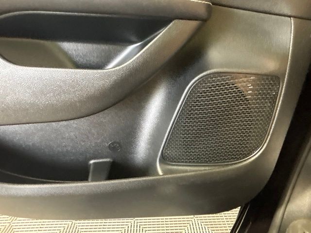 Used 2025 Chrysler Pacifica Van