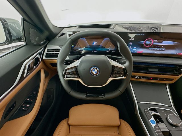 2025 BMW i4 xDrive40 11