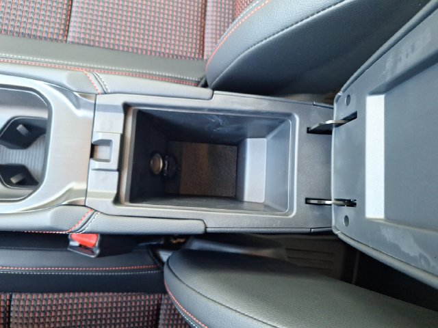 New 2026 Gray Nissan SR image 25