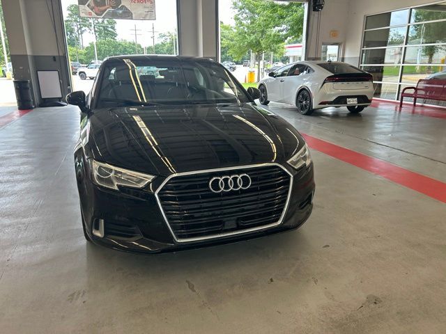 Used 2018 Black Audi 2.0T Premium image 4