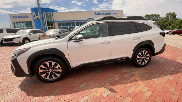 Used 2025 Subaru Outback SUV