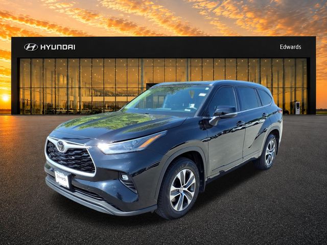Midnight Black Metallic 2021 Toyota Highlander SUV / Crossover All-Wheel Drive 8-Speed Automatic