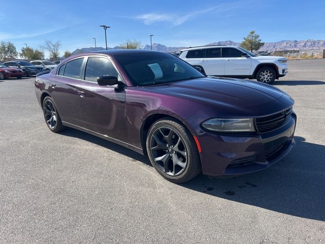 2020 Dodge Charger SXT 2