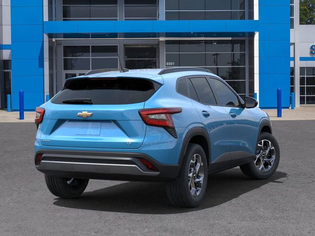 2025 Chevrolet Trax LT photo