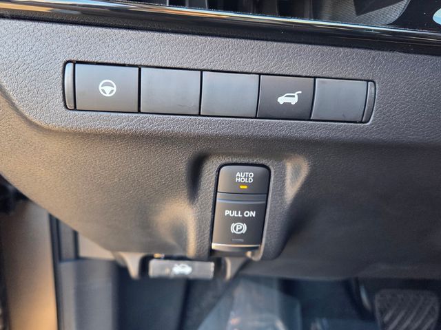 New 2026 Gold Nissan SL image 28