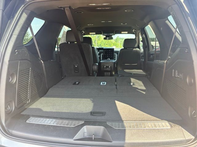 Used 2025 GMC Yukon SUV
