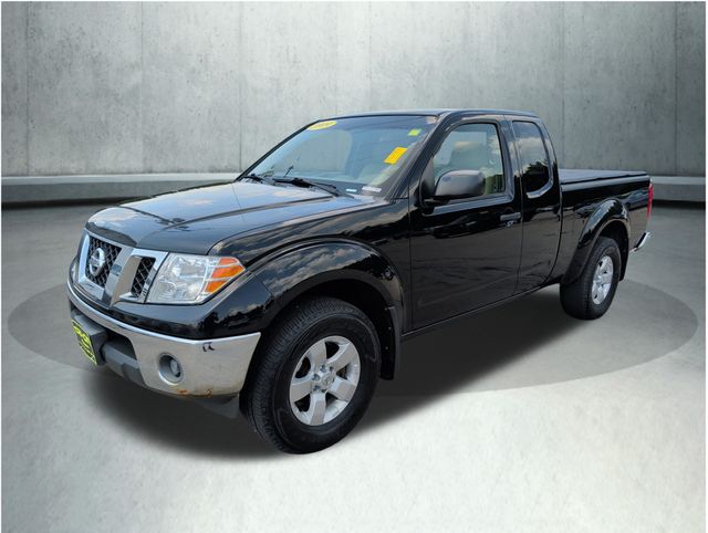 Super Black Metallic 2009 Nissan Frontier Pickup Truck Four-Wheel Drive 6-Speed Manual Overdrive