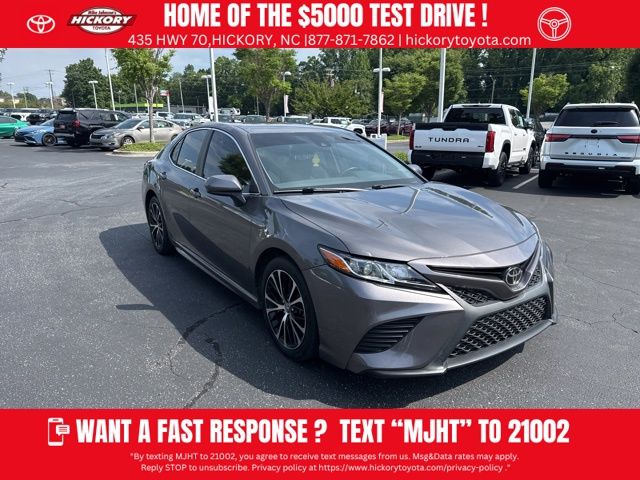 2020 Toyota Camry 2.5 Auto SE's photo
