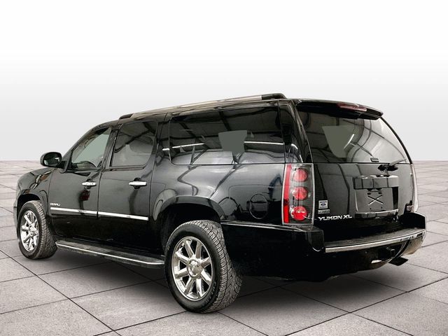 2011 GMC Yukon XL Denali Black at Luther Ford
