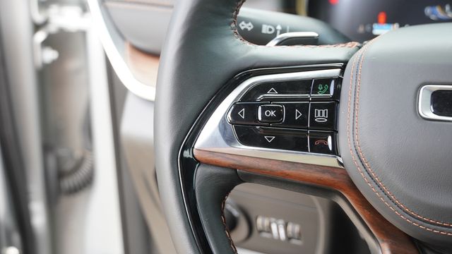 2025 Jeep Grand Cherokee L Summit - Photo 31