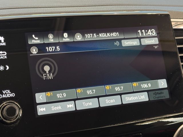 2021 Honda Pilot EX photo