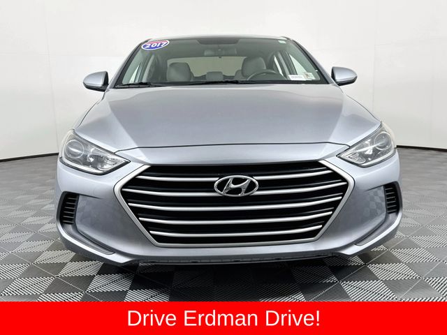 Used 2017 Hyundai Elantra SE with VIN 5NPD84LF8HH119107 for sale in Cocoa, FL