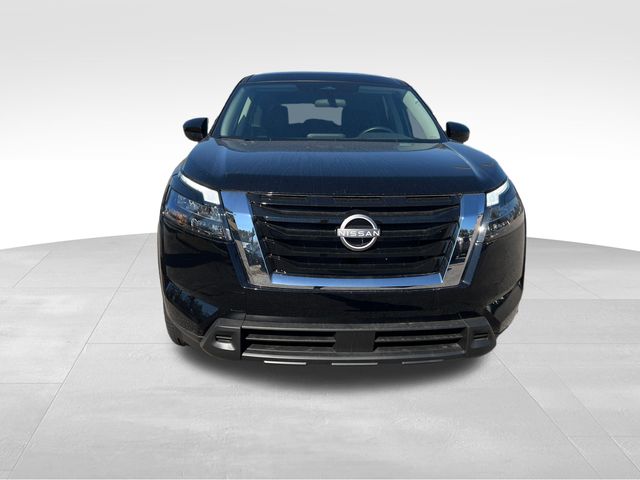 2025 Super Black Nissan Pathfinder S FWD SUV