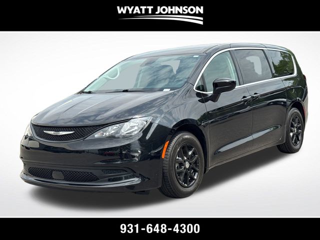 2023 Chrysler Voyager LX FWD