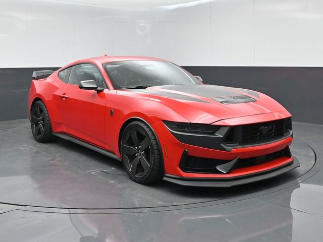 2024 Ford Mustang Dark Horse