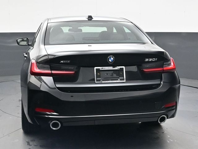 New 2026 Black BMW 330i xDrive image 4